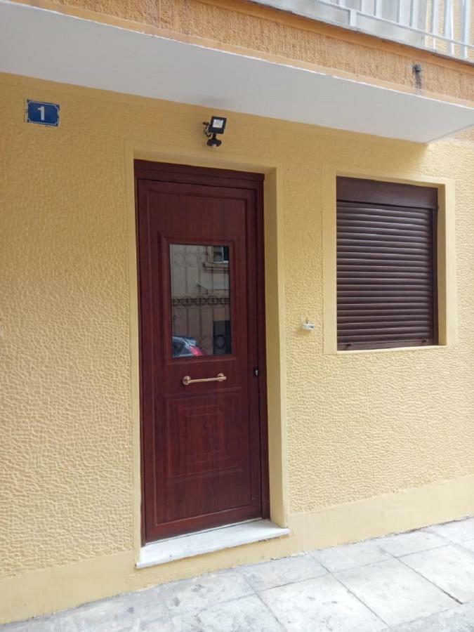 New Apartment With A Separate Entrance Near The Subway. 아테네 외부 사진
